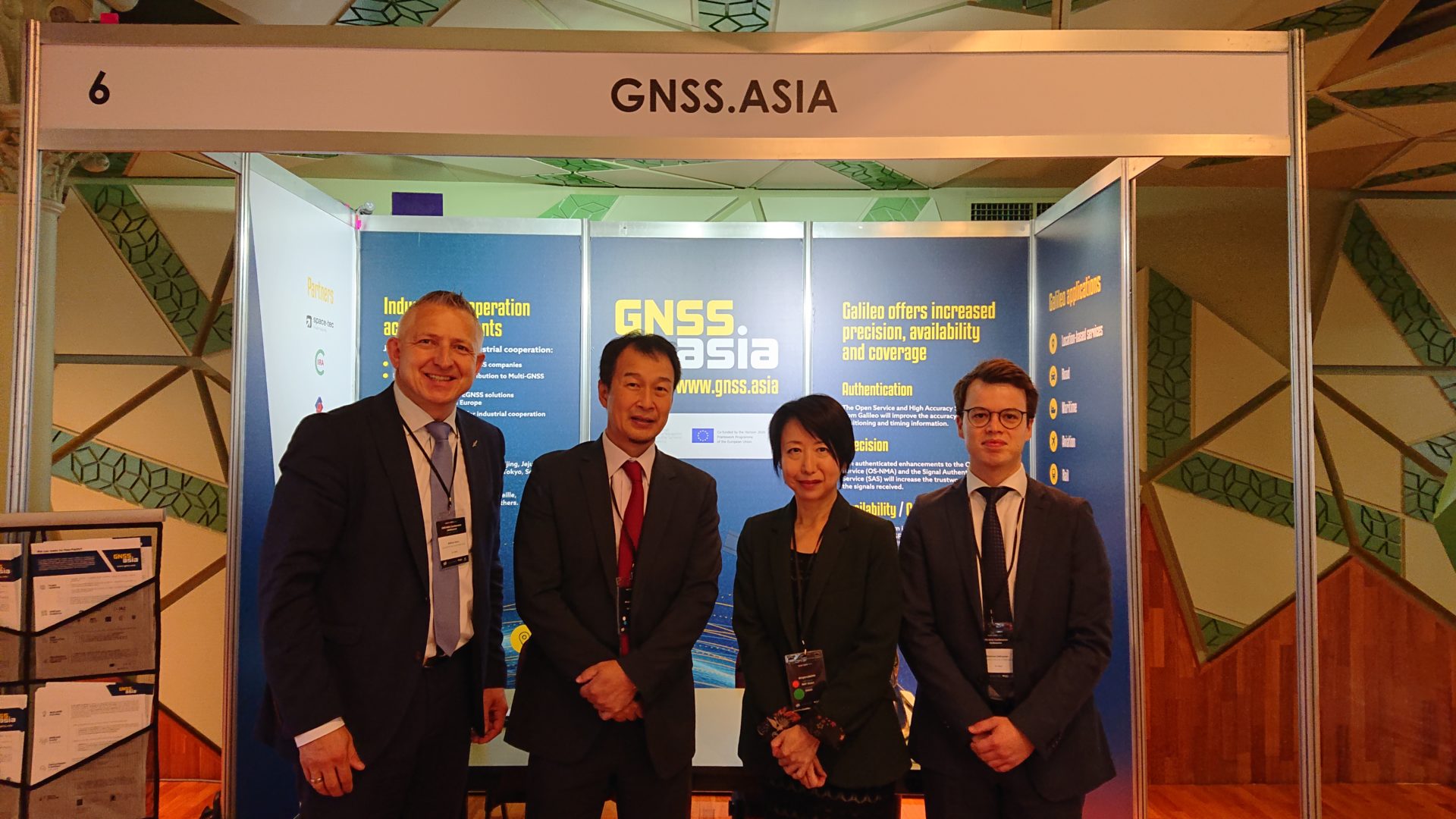 Successful Discussions at Multi-GNSS Asia Conference in Australia